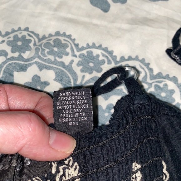 Cassee’s Sundress. Black & white print w/adornments. Fully lined. 100% cotton. - Picture 11 of 12